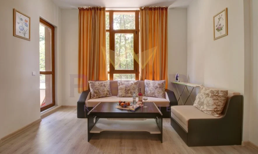 4-стаен обзаведен в Шкорпиловци -  - снимка 1 - Имоти Премиер