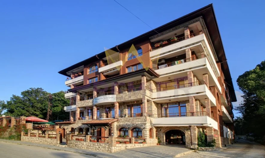 4-стаен обзаведен в Шкорпиловци -  - снимка 3 - Имоти Премиер