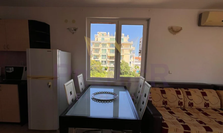 4-ти стаен в Свети Влас – на 40 метра от плажа - - снимка 10 - Имоти Премиер