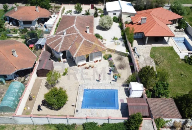 Агенция за недвижими имоти - Имоти Премиер - имот - 1007271, Цена: 235000 EUR