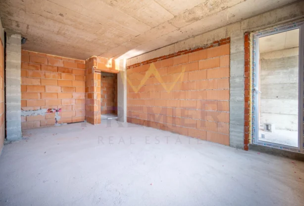 Агенция за недвижими имоти - Имоти Премиер - имот - 1178295, Цена: 93000 EUR