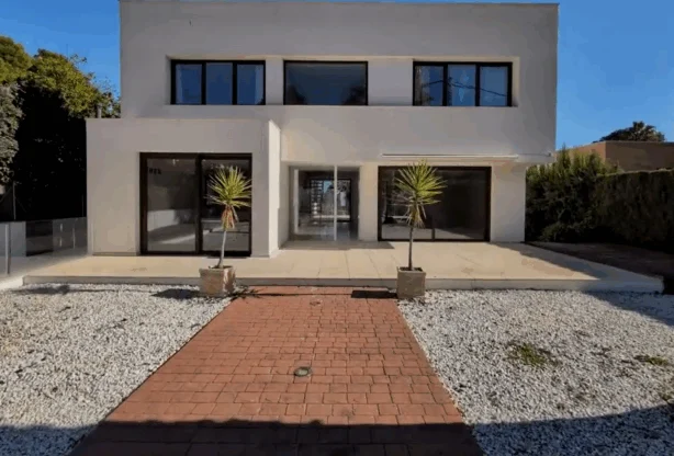 סוכנות נדל״ן - Imoti Premier - imot - 1211187, מחיר: 1300000 EUR