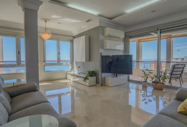 סוכנות נדל״ן - Imoti Premier - imot - 1209274, מחיר: 1700000 EUR