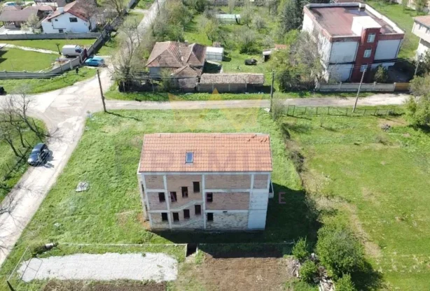 Агенция за недвижими имоти - Имоти Премиер - имот - 1005015, Цена: 130000 EUR