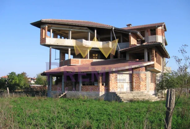 Агенция за недвижими имоти - Имоти Премиер - имот - 649793, Цена: 80000 EUR