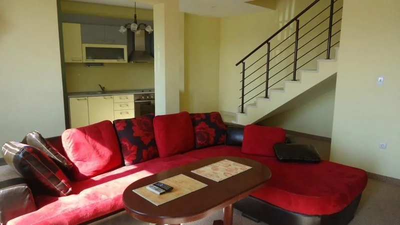 Агенция за недвижими имоти - Имоти Премиер - имот - 1096085, Цена: 409.0336 EUR