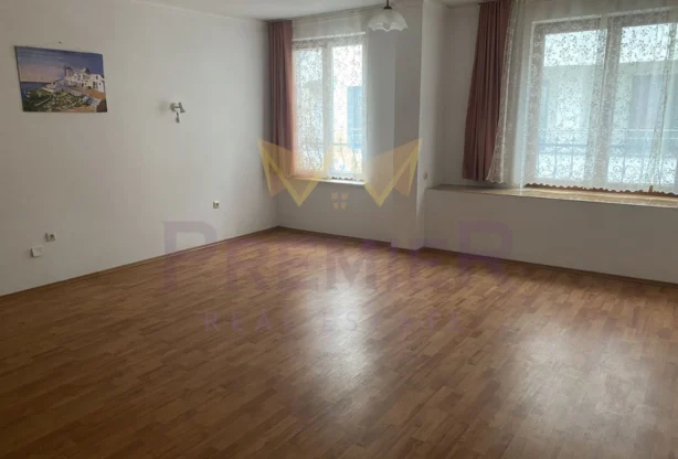 Агенция за недвижими имоти - Имоти Премиер - имот - 1192186, Цена: 550 EUR