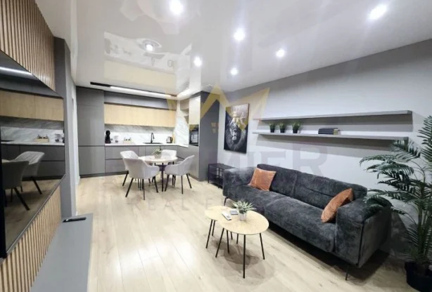 Агенция за недвижими имоти - Имоти Премиер - имот - 1073470, Цена: 1124.8424 EUR