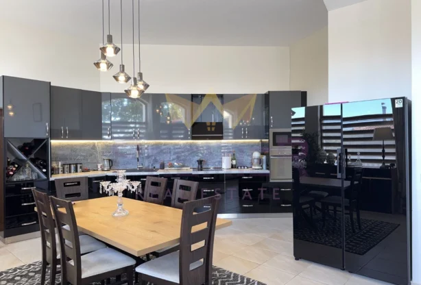 Агентство недвижимости - Имоти Премиер - имот - 1232500, Цена: 299000 EUR