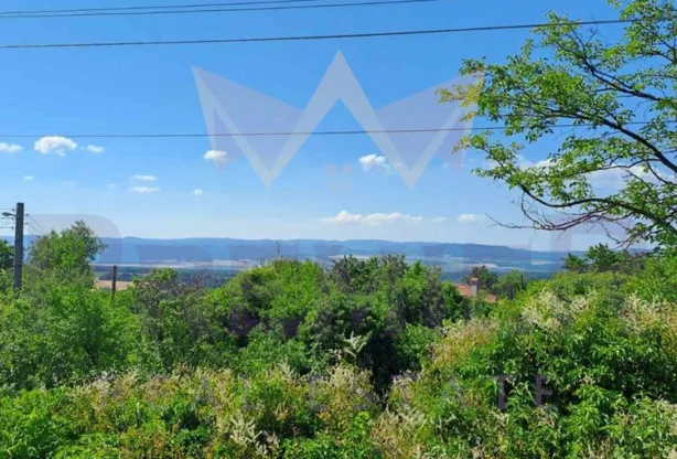 Агенция за недвижими имоти - Имоти Премиер - имот - 775670, Цена: 42000 EUR