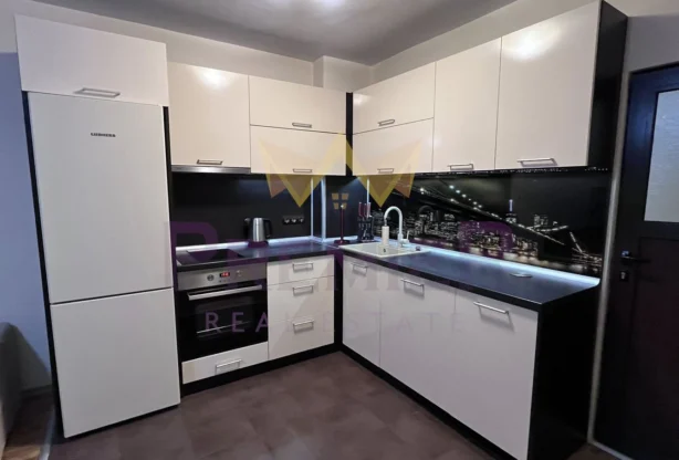 Агенция за недвижими имоти - Имоти Премиер - имот - 1164693, Цена: 450 EUR