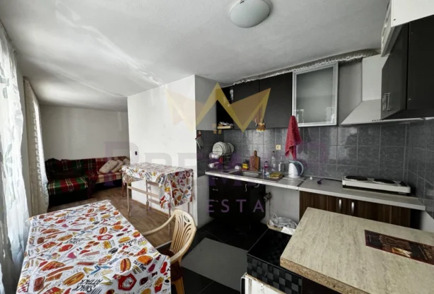 Агенция за недвижими имоти - Имоти Премиер - имот - 1247178, Цена: 400 EUR