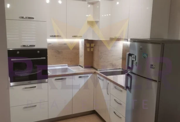 Агенция за недвижими имоти - Имоти Премиер - имот - 1181091, Цена: 650 EUR