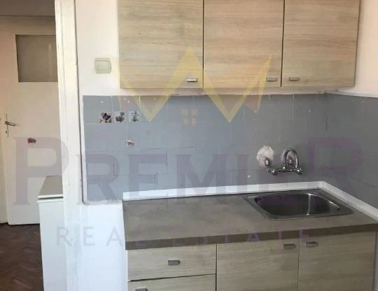 Агенция за недвижими имоти - Имоти Премиер - имот - 732009, Цена: 95000 EUR