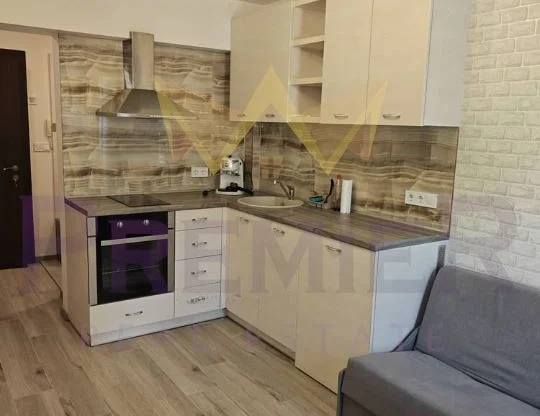 Агенция за недвижими имоти - Имоти Премиер - имот - 1206225, Цена: 450 EUR