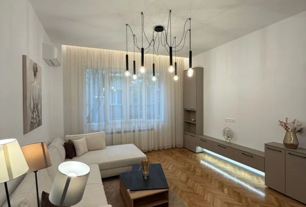 Агенция за недвижими имоти - Имоти Премиер - имот - 1247707, Цена: 400000 EUR