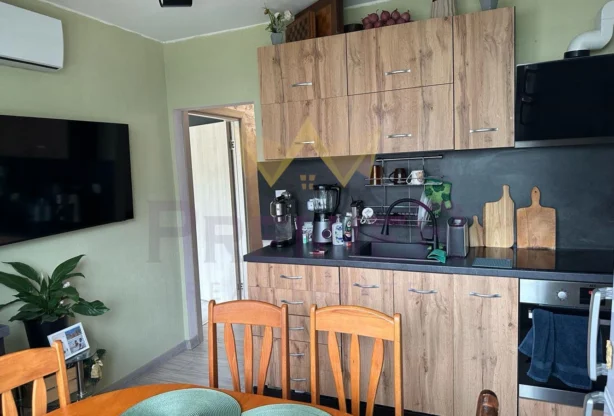 Агенция за недвижими имоти - Имоти Премиер - имот - 904857, Цена: 160000 EUR