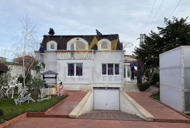 Агенция за недвижими имоти - Имоти Премиер - имот - 977712, Цена: 650000 EUR