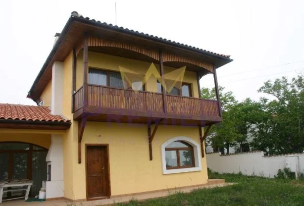 Агенция за недвижими имоти - Имоти Премиер - имот - 1053140, Цена: 180000 EUR