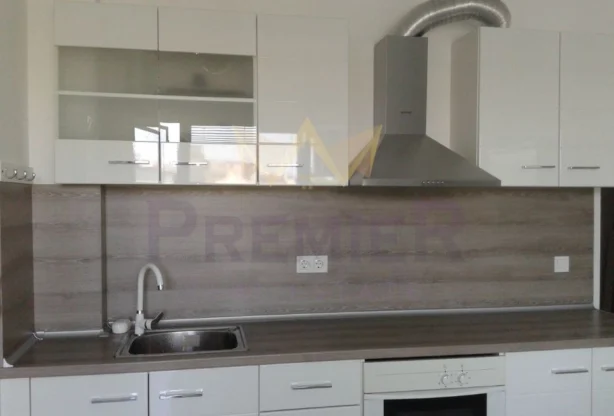 סוכנות נדל״ן - Imoti Premier - imot - 1234960, מחיר: 570 EUR