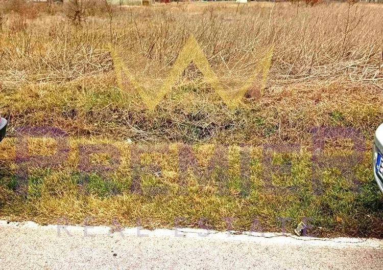 מגרש לבנייה ליד העיר בלצ’יק - - snimka 1 - Imoti Premier