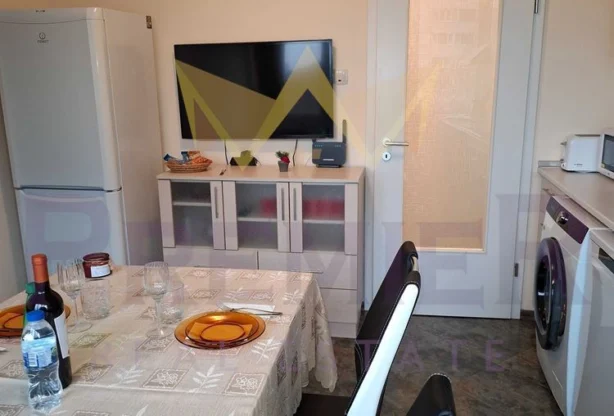 סוכנות נדל״ן - Imoti Premier - imot - 1100050, מחיר: 650 EUR