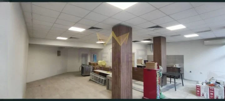 נכס מסחרי למכירה במיקום מצוין במרכז האידיאלי של העיר וולצ’י דול, מחוז ורנה -  - snimka 6 - Imoti Premier
