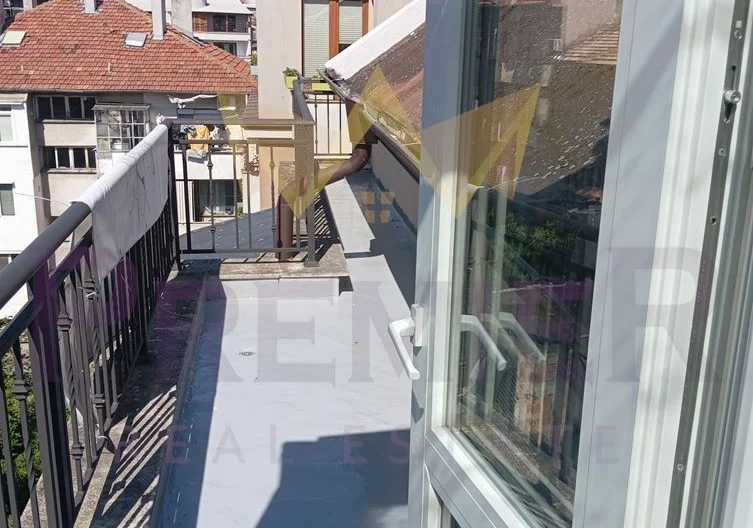 דירת יוקרה עם שני חדרי שינה ואופציה לגראז’ בלב בורגס - - snimka 9 - Imoti Premier