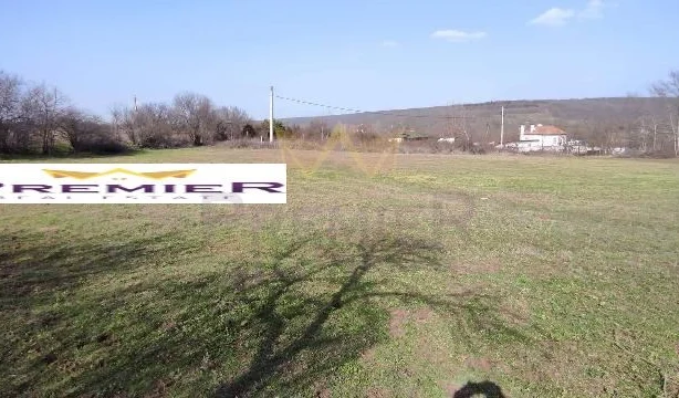 Агенция за недвижими имоти - Имоти Премиер - имот - 718527, Цена: 13800 EUR