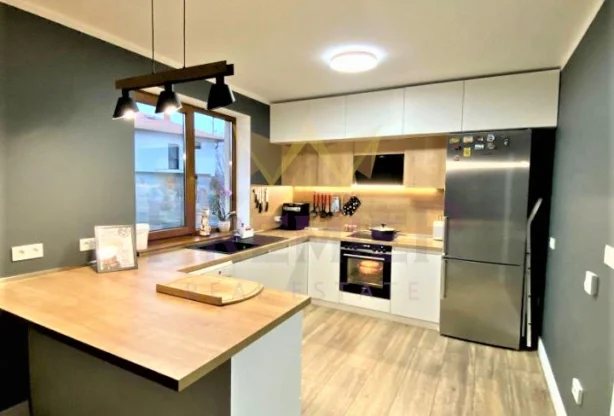 Агенция за недвижими имоти - Имоти Премиер - имот - 782938, Цена: 460000 EUR