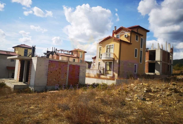 Агенция за недвижими имоти - Имоти Премиер - имот - 1104122, Цена: 160000 EUR