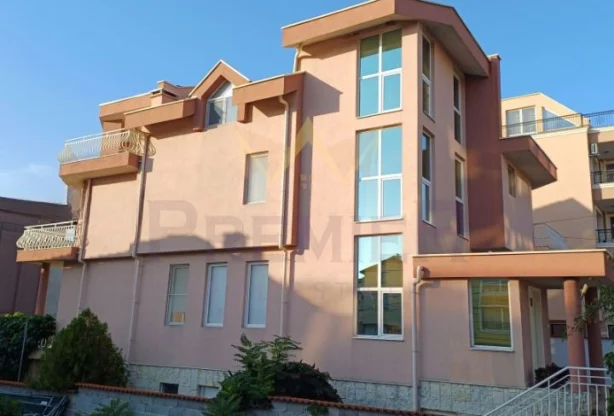Агенция за недвижими имоти - Имоти Премиер - имот - 1232234, Цена: 1200000 EUR