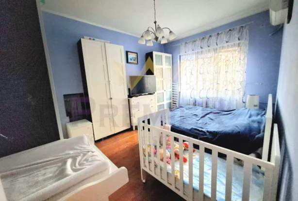 Агенция за недвижими имоти - Имоти Премиер - имот - 940510, Цена: 330000 EUR