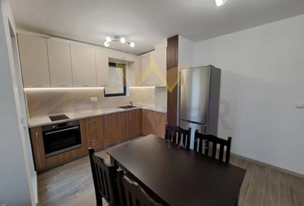 Агенция за недвижими имоти - Имоти Премиер - имот - 1052569, Цена: 600 EUR