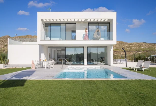 Агенция за недвижими имоти - Имоти Премиер - имот - 1240408, Цена: 984000 EUR