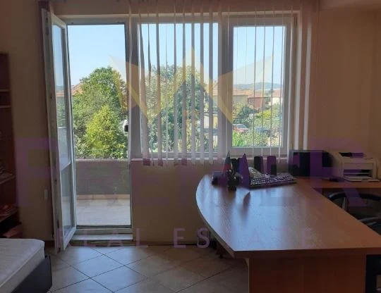Агенция за недвижими имоти - Имоти Премиер - имот - 1053074, Цена: 400000 EUR