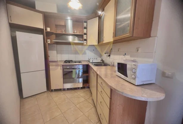 Агенция за недвижими имоти - Имоти Премиер - имот - 1098748, Цена: 650 EUR