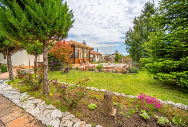 Агенция за недвижими имоти - Имоти Премиер - имот - 1017002, Цена: 177000 EUR