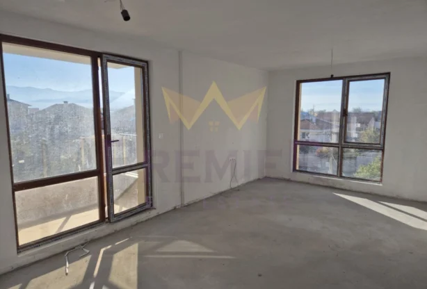 Агенция за недвижими имоти - Имоти Премиер - имот - 1193734, Цена: 105840 EUR