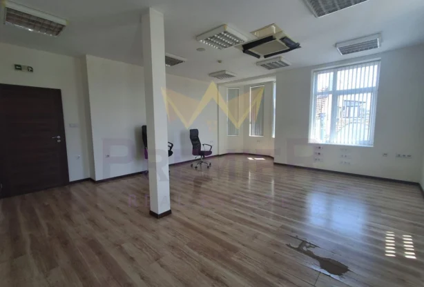 Агенция за недвижими имоти - Имоти Премиер - имот - 1243758, Цена: 2075 EUR
