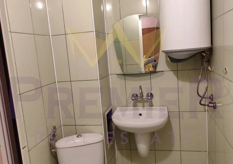 9988 -  - снимка 13 - Имоти Премиер