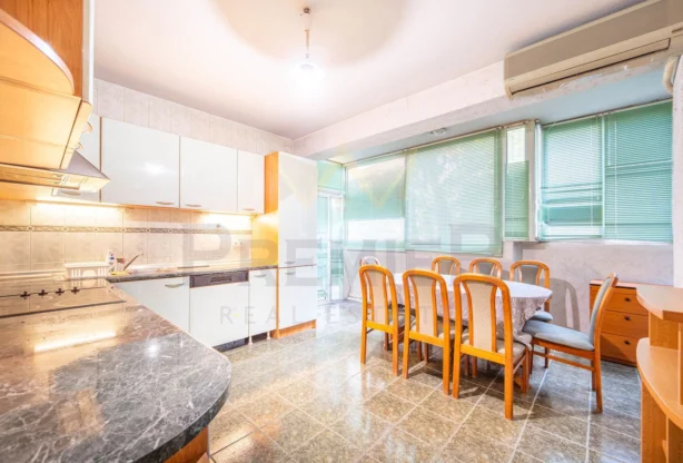 Агенция за недвижими имоти - Имоти Премиер - имот - 1070659, Цена: 200900 EUR