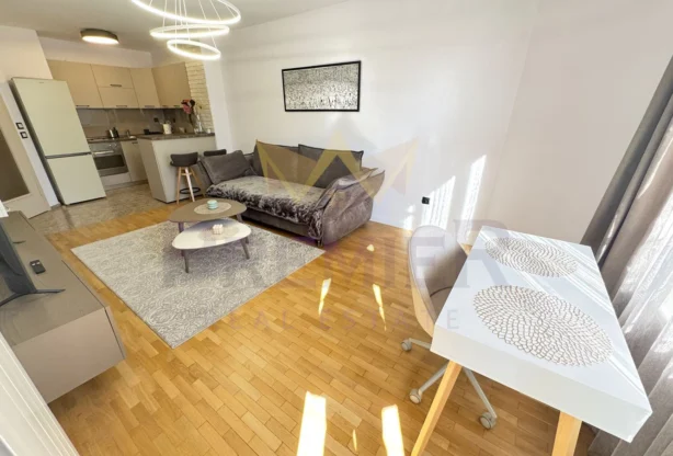 Агенция за недвижими имоти - Имоти Премиер - имот - 1095760, Цена: 800 EUR