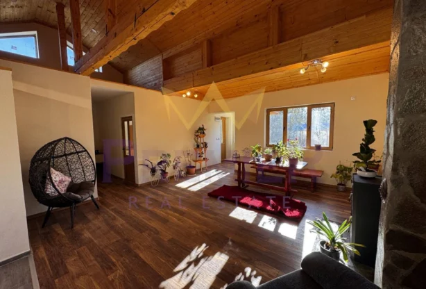 Агенция за недвижими имоти - Имоти Премиер - имот - 1023050, Цена: 209900 EUR