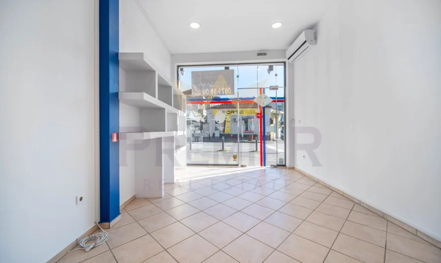 ЪГЛОВ МАГАЗИН С ГАРАНТИРАН НАЕМ – ТОП ЛОКАЦИЯ В ЦЕНТЪРА НА ВАРНА -  - снимка 4 - Имоти Премиер