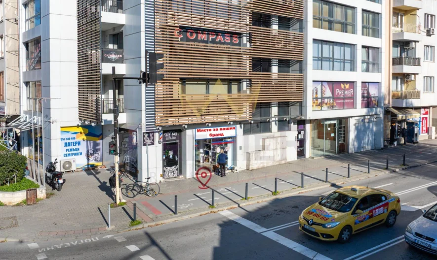 ЪГЛОВ МАГАЗИН С ГАРАНТИРАН НАЕМ – ТОП ЛОКАЦИЯ В ЦЕНТЪРА НА ВАРНА - - снимка 7 - Имоти Премиер