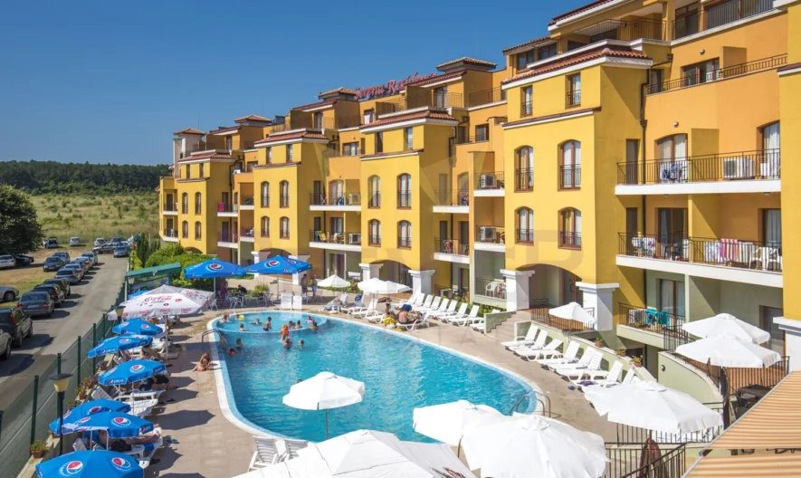 Апарт Хотел Серена Резиденс -  - снимка 1 - Имоти Премиер