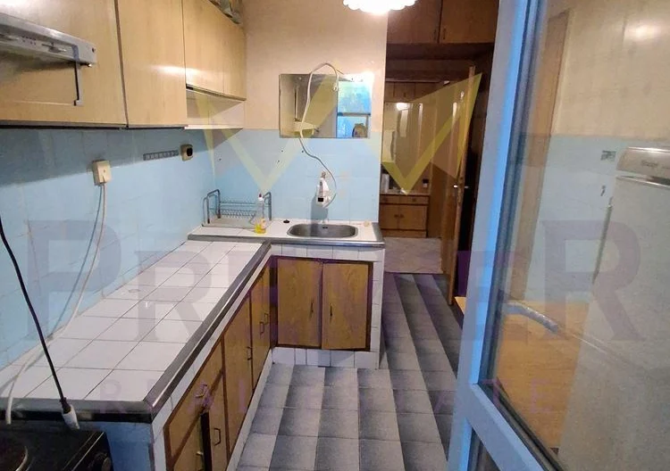 Апартамент с 3 спални и кухня в Цветен кватал - - снимка 6 - Имоти Премиер