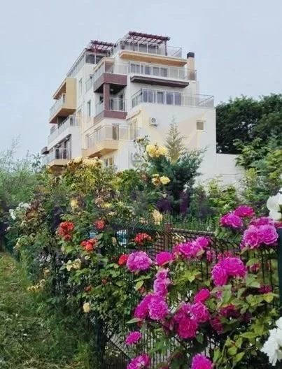 Апартамент-студио в гр.Бяла, обл. Варна -  - снимка 15 - Имоти Премиер