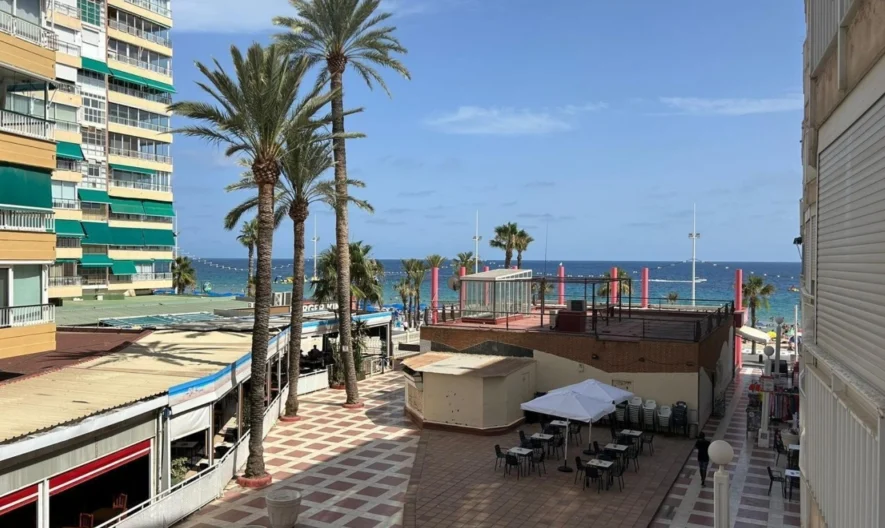 Апартамент в Benidorm, Alicante (3 спални, 2 бани) -  - снимка 1 - Имоти Премиер